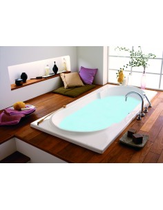 Baignoire extra large de marque REVELATION avec une longeur de 180cm et une largeur de 90 cm 2